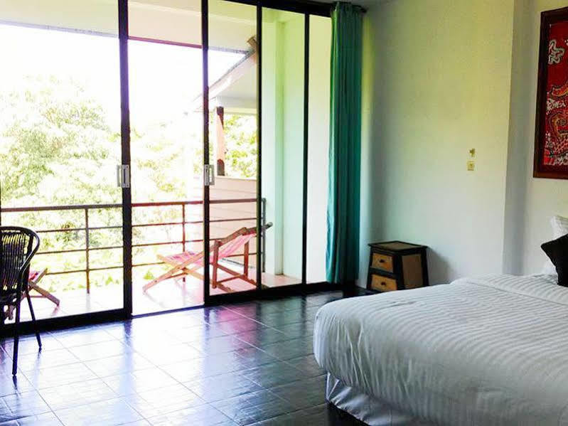 Lanta Friendly House Hotel Ko Lanta Exterior foto
