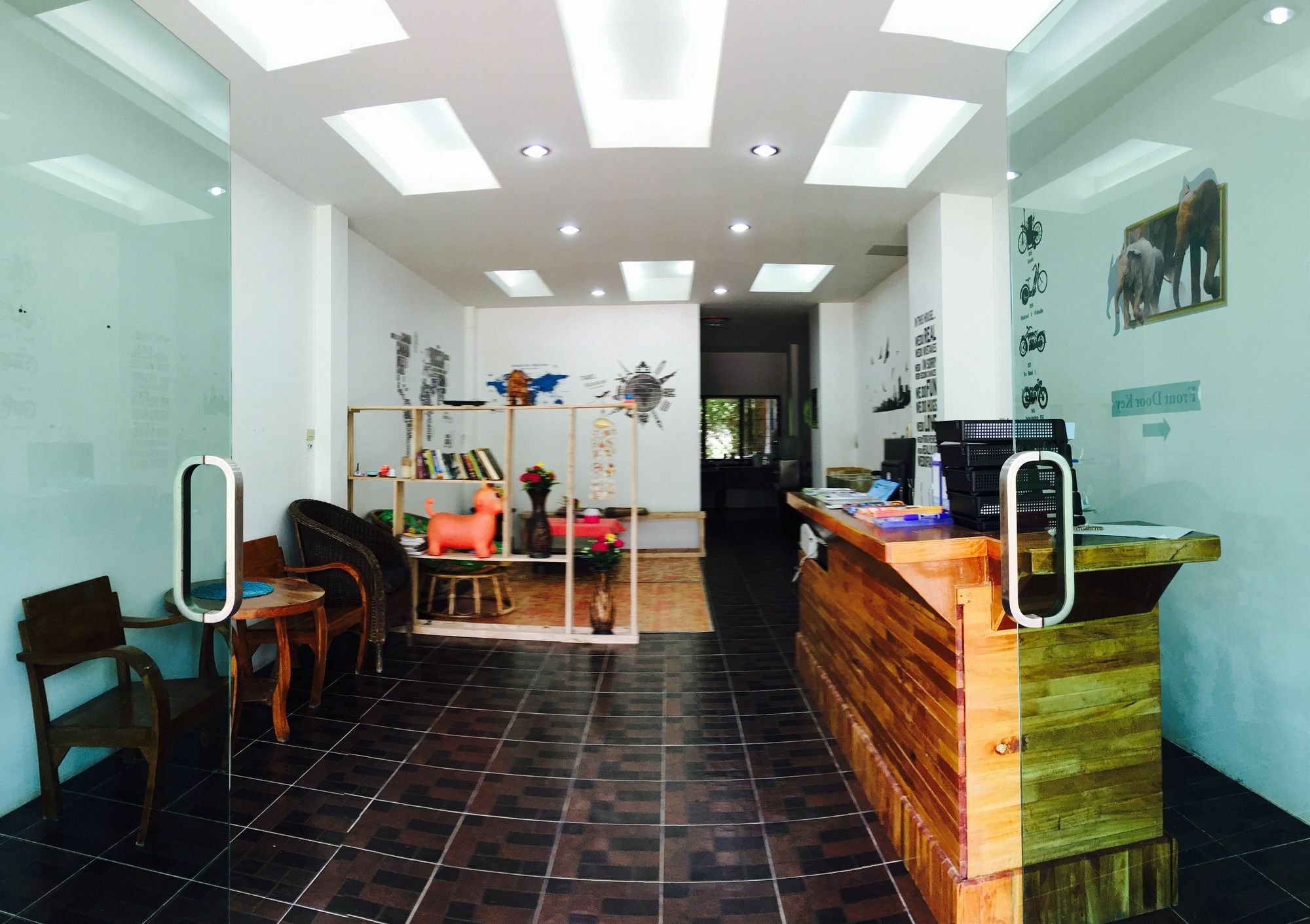 Lanta Friendly House Hotel Ko Lanta Exterior foto